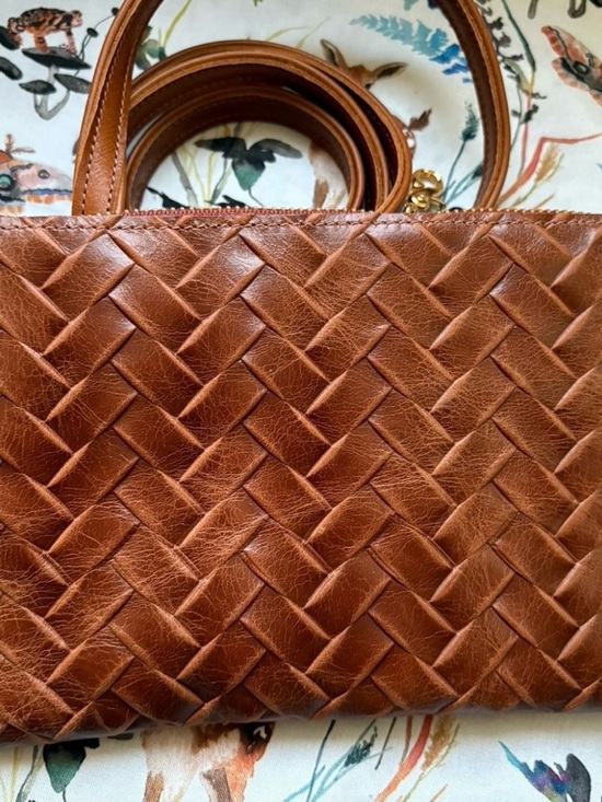 satchel of Savannah Handbags - Satchel of Savannah piper cognac Woven Leather Shoulder Bag in Brown